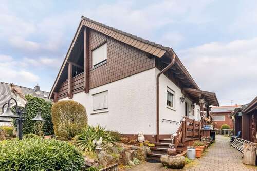 Foto - Haus zum Kaufen in Trippstadt 325.000,00 € 120 m²