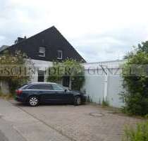 Haus zum Kaufen in Krefeld 225.000,00 € 174 m²