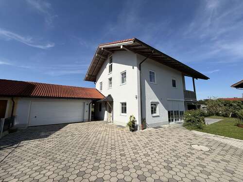 Foto - Haus zum Kaufen in Waging am See Nirnharting 1.200.000,00 € 207.52 m²