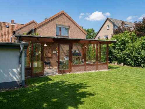 Foto - Haus zum Kaufen in Gifhorn 360.000,00 € 204 m²