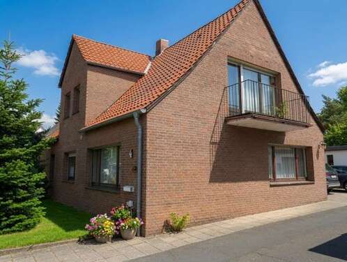 Foto - Haus zum Kaufen in Gifhorn 360.000,00 € 204 m²