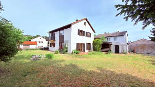 Foto - Haus zum Mieten in Neuötting 1.595,00 € 135 m²