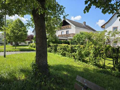 Foto - Haus zum Kaufen in Großheirath 228.000,00 € 125 m²