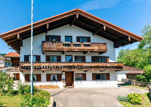 Foto - Haus zum Kaufen in Bad Feilnbach 1.399.000,00 € 417.18 m²