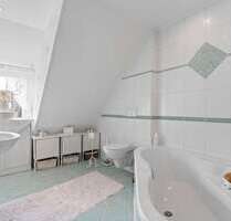 Haus zum Kaufen in Bremen 445.000,00 € 290.07 m²