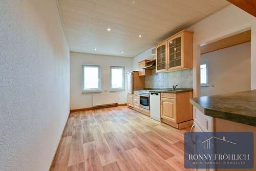 Foto - Wohnung zum Mieten in Lauter-Bernsbach 700,00 € 120 m²