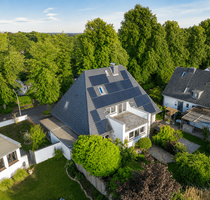 Haus zum Kaufen in Bad Schwartau 1.100.000,00 € 323.8 m²
