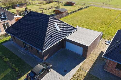 Foto - Haus zum Kaufen in Bleckede, Garlstorf 379.000,00 € 124 m²