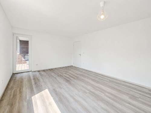 Foto - Wohnung zum Mieten in Altdorf 780,00 € 56.37 m²