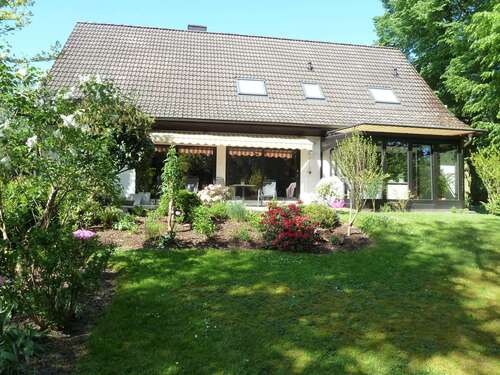 Foto - Haus zum Kaufen in Dreieich 890.000,00 € 235 m²