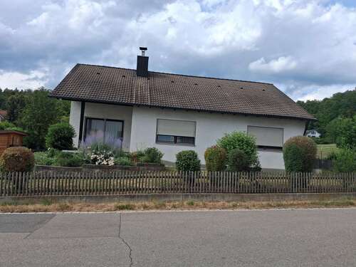 Foto - Haus zum Mieten in Dinkelscherben 1.400,00 € 106 m²