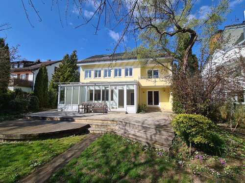 Foto - Haus zum Kaufen in Stuttgart Riedenberg 1.890.000,00 € 268.72 m²