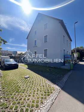 Foto - Haus zum Kaufen in Pfullingen 799.000,00 € 290 m²