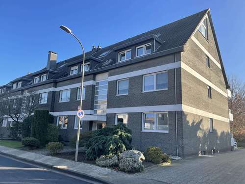 Foto - Wohnung zum Mieten in Dormagen 900,00 € 98.79 m²