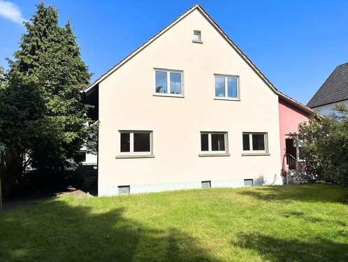 Foto - Haus zum Kaufen in Langen 1.024.000,00 € 127.65 m²