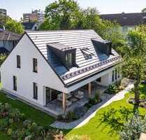 Haus zum Kaufen in Unterföhring 2.380.000,00 € 235 m²