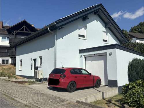 Foto - Haus zum Kaufen in Schönenberg-Kübelberg 475.000,00 € 152 m²