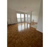 Wohnung zum Mieten in Neu-Isenburg 1.295,00 € 90 m²