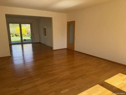 Foto - Wohnung zum Mieten in Rüdesheim am Rhein 1.150,00 € 108 m²