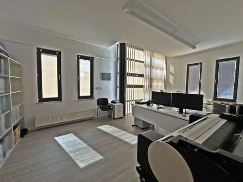 Foto - Büro in Rottenburg am Neckar 810,00 € 90 m²