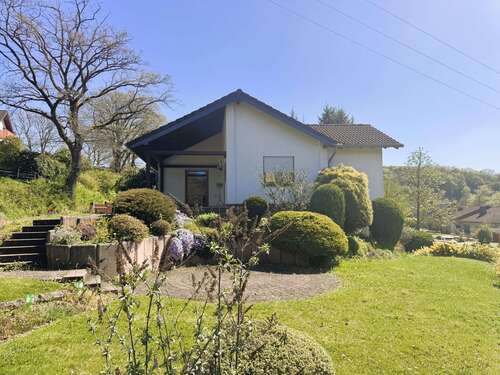 Foto - Haus zum Kaufen in Neustadt (Wied) 179.000,00 € 110 m²