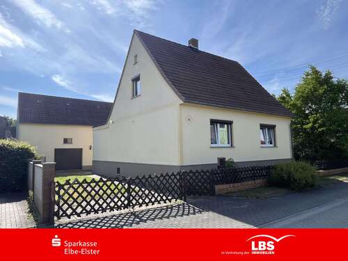 Foto - Haus zum Kaufen in Plessa 110.000,00 € 90 m²