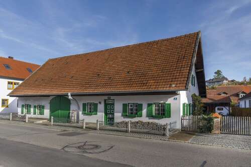 Foto - Haus zum Kaufen in Nandlstadt 799.000,00 € 235 m²