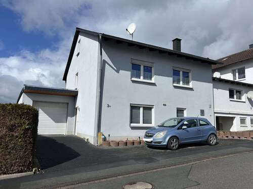 Foto - Haus zum Kaufen in Warburg Menne 139.000,00 € 120 m²