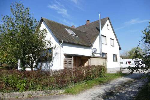 Foto - Haus zum Kaufen in Elchesheim-Illingen 550.000,00 € 203.46 m²