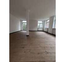 Wohnung zum Mieten in Zwickau 215,00 € 42.48 m²