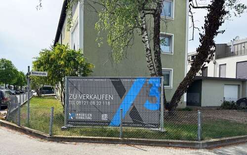Foto - Haus zum Kaufen in Poing 1.750.000,00 € 446 m²