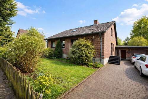 Foto - Haus zum Kaufen in Niedernwöhren 279.000,00 € 185 m²