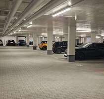 Garage zu vermieten in Unterföhring 100,00 €