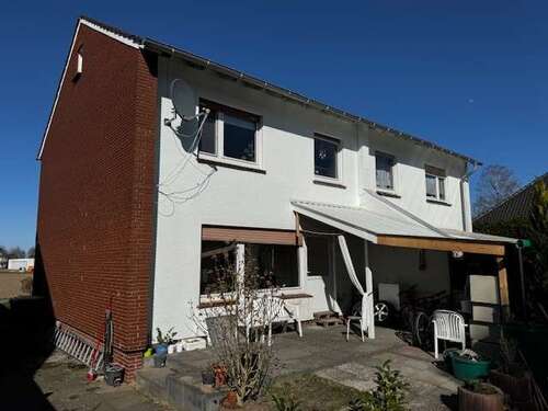 Foto - Haus zum Kaufen in Hille 217.000,00 € 176 m²