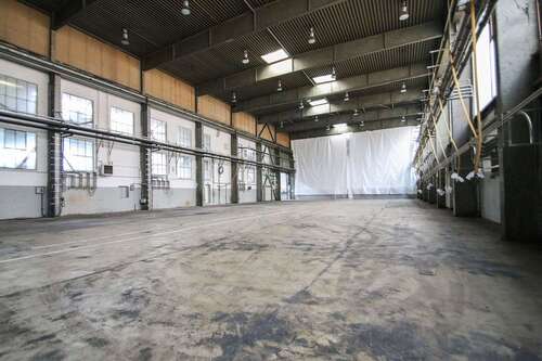 Foto - Halle in Sprockhövel 5.918,77 € 1558 m²