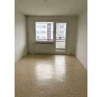 Wohnung zum Mieten in Neubrandenburg 254,00 € 33.8 m²
