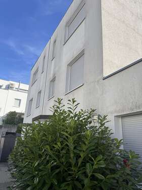 Foto - Haus zum Mieten in Böblingen 2.100,00 € 139 m²