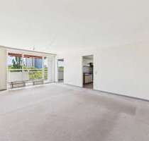 Wohnung zum Kaufen in Stuttgart 329.000,00 € 97.36 m²