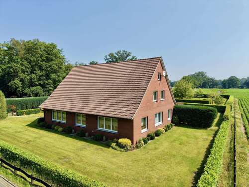 Foto - Haus zum Kaufen in Osterwald 299.000,00 € 131 m²