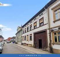 Haus zum Kaufen in Weisenheim am Sand 165.000,00 € 145 m²