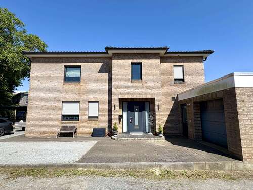 Foto - Haus zum Kaufen in Cuxhaven 650.000,00 € 190 m²