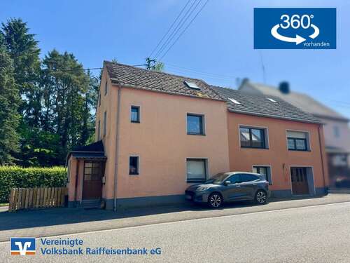 Foto - Haus zum Kaufen in Bausendorf 179.000,00 € 240 m²