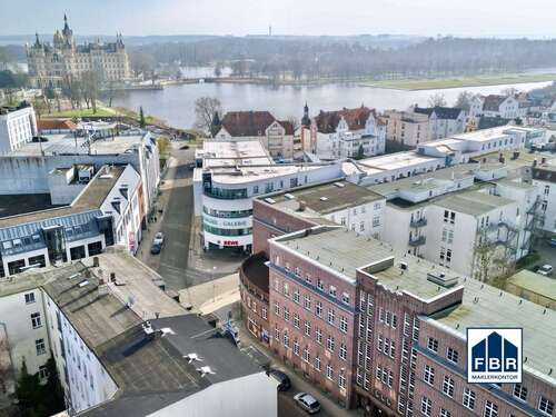 Foto - Haus zum Kaufen in Schwerin 1.849.000,00 € 437.7 m²