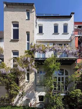 Foto - Haus zum Kaufen in Düsseldorf 3.200.000,00 € 303 m²