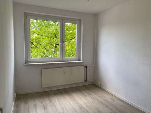Foto - Wohnung zum Mieten in Halle (Saale) 349,00 € 56 m²