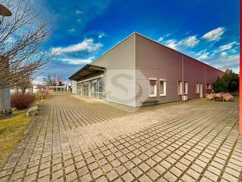 Foto - Halle in Freiburg im Breisgau Sankt Georgen 5.950,00 € 570 m²