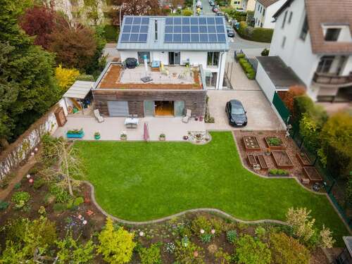 Foto - Haus zum Kaufen in Bad Soden 1.745.000,00 € 254 m²