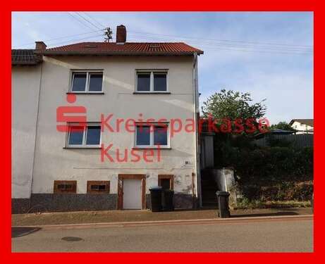 Foto - Haus zum Kaufen in Steinbach 79.000,00 € 171.2 m²