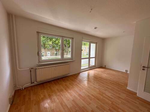 Foto - Wohnung zum Mieten in Halle (Saale) 349,00 € 56 m²