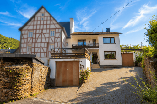 Foto - Haus zum Kaufen in Ellenz-Poltersdorf 154.000,00 € 159 m²